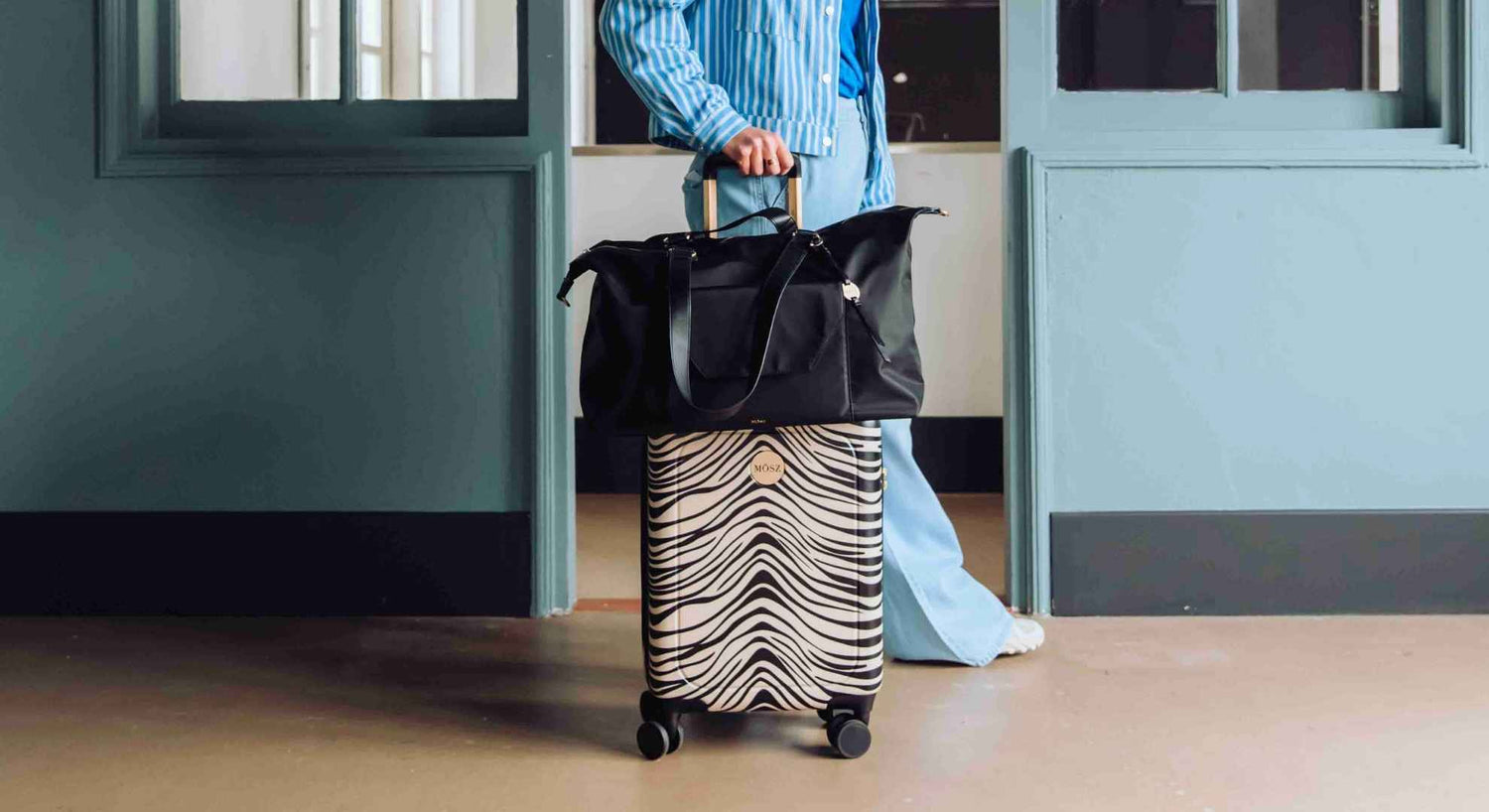 tas die mee mag als handbagage zwart