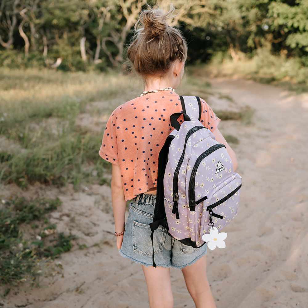 Lia flower kinderrugzak op model