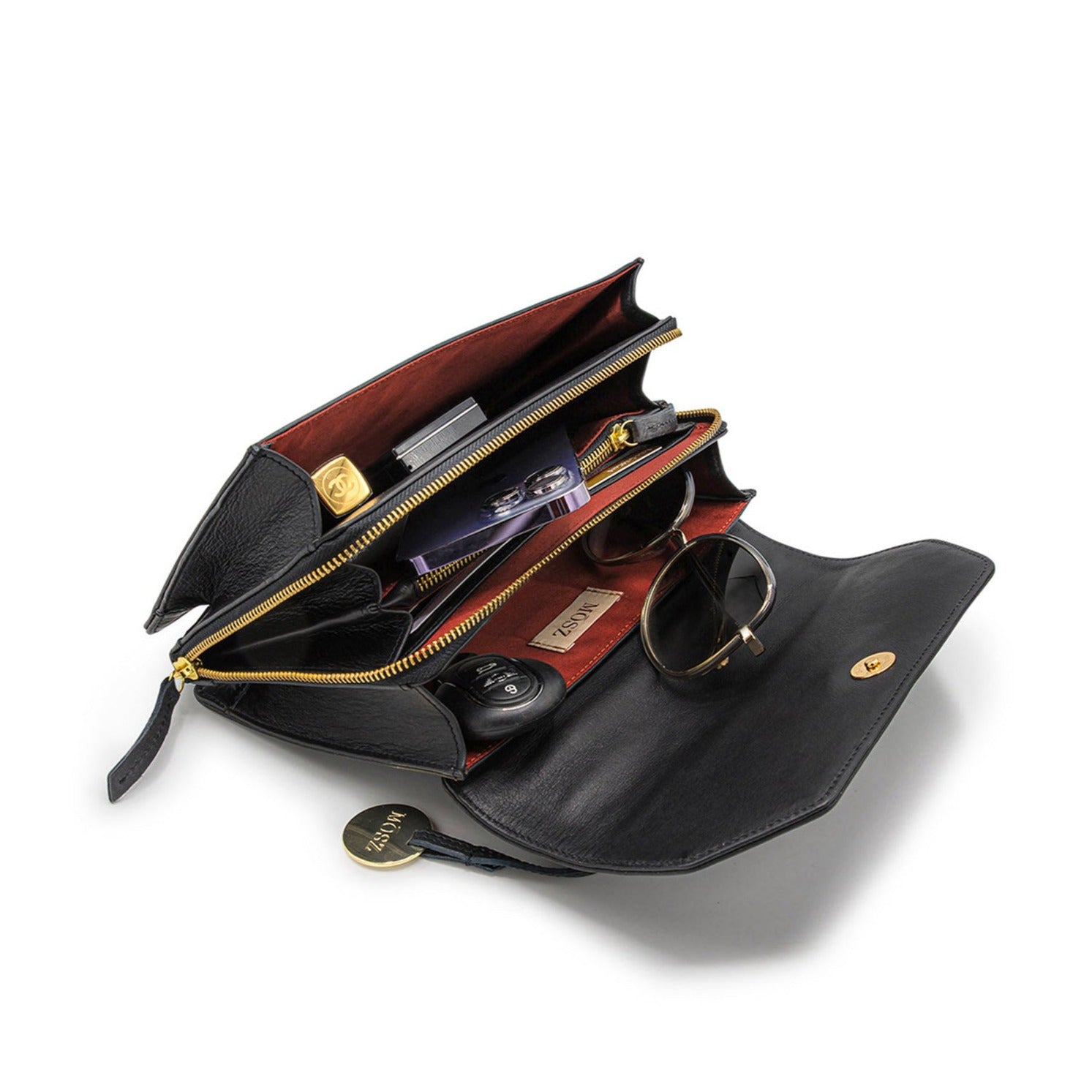Noir Elegance Glad Leer: MŌSZ Kris L