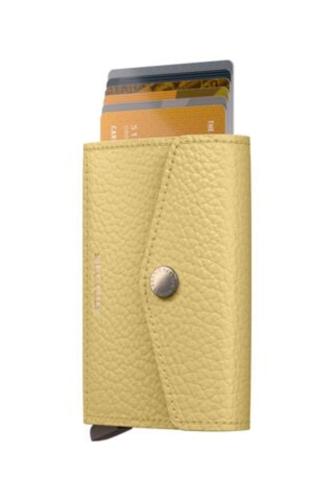 SECRID Envelope wallet butter yellow met pasjes