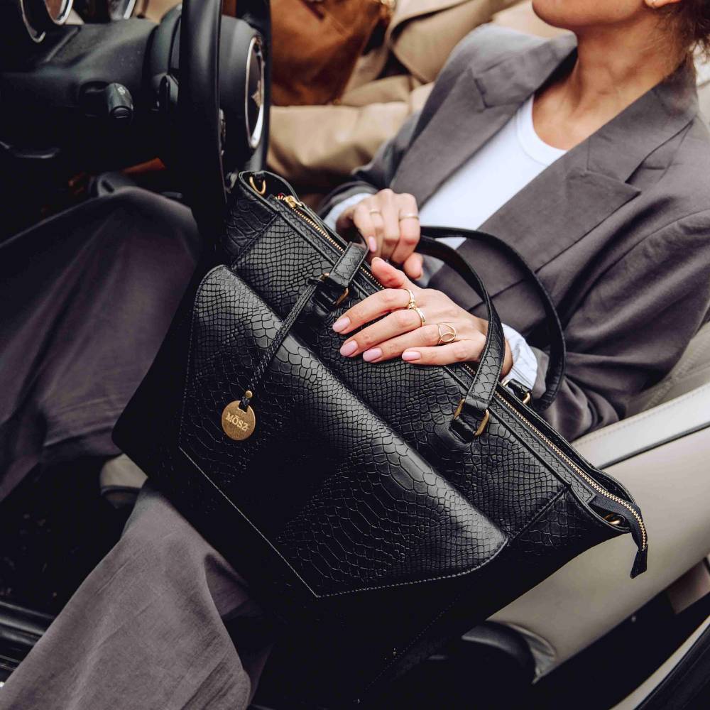 Laptoptas dames zwart slangenprint  auto
