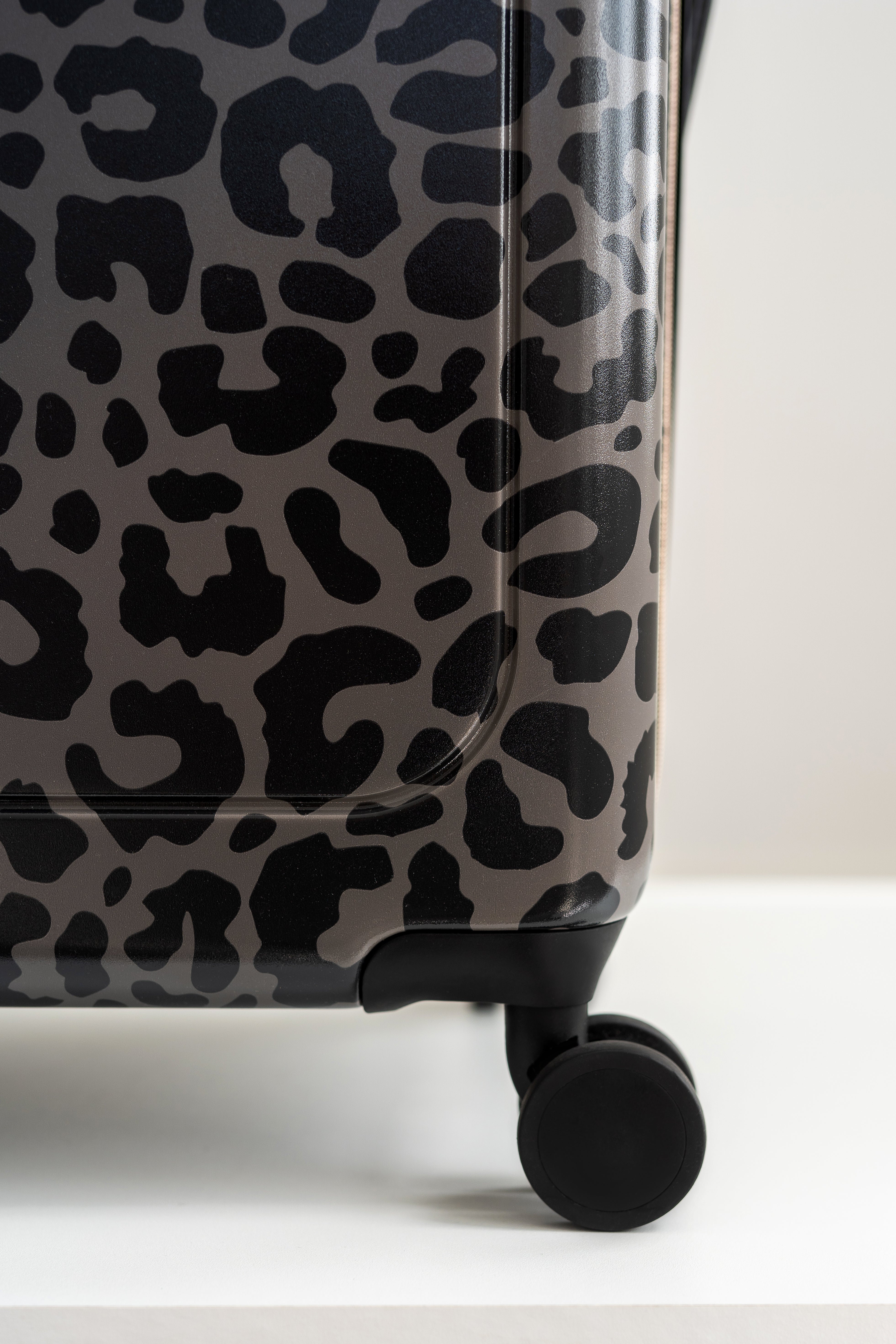 handbagage koffer dames zwart luipaard detail