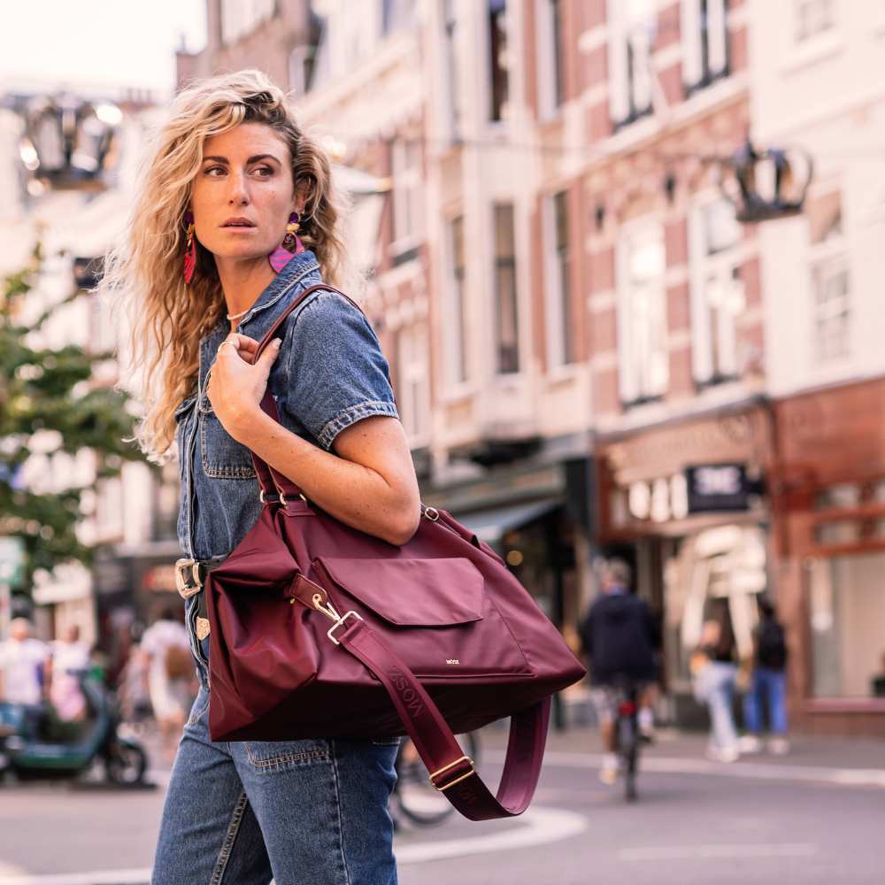 weekendtas  bordeaux op model