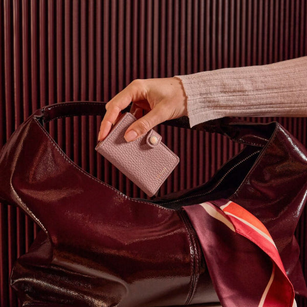 SECRID Miniwallet Roze | Pasjeshouder damesin tas